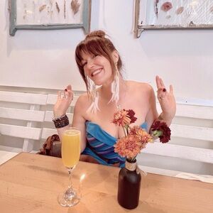 Meet your Posher, Rebecca